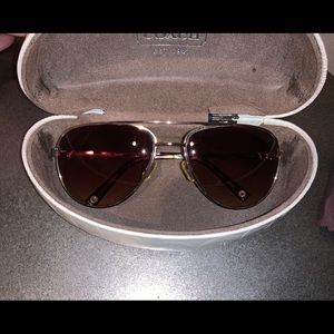 Coach aviator sunglasses
